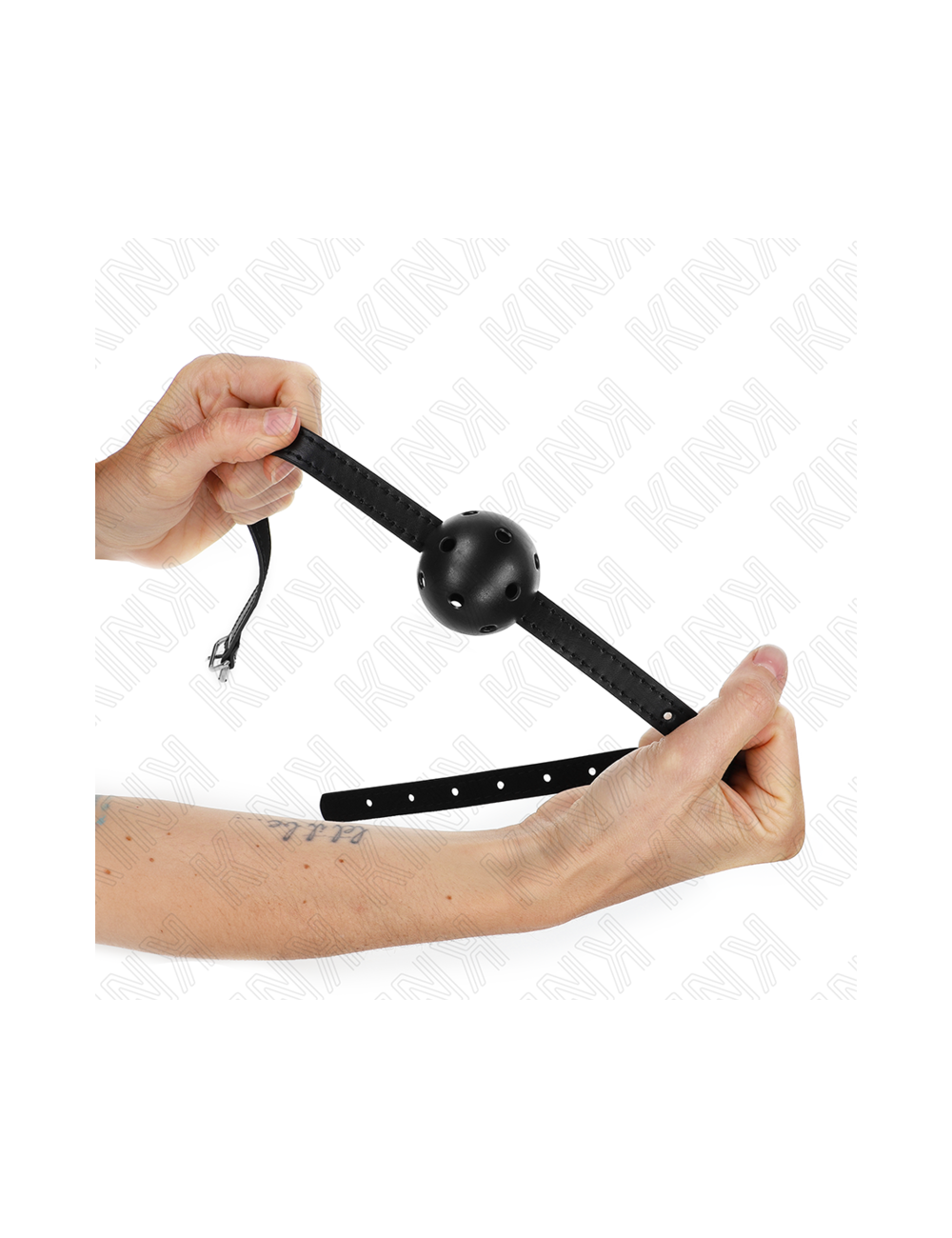 KINK - MORDAZA DE BOLA 4.5 CM TRANSPIRABLE SIMPLICITY NEGRO 62 x 1.5 CM
