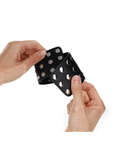 KINK - MUÑEQUERAS CON CIERRE A PRESIÓN LLENO DE TACHUELAS AJUSTABLE NEGRO 19-24 CM X 5.5 CM