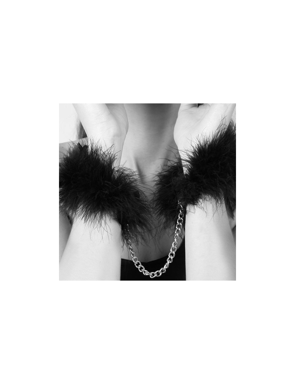 BIJOUX - ZA ZA ZU FEATHER HANDCUFFS